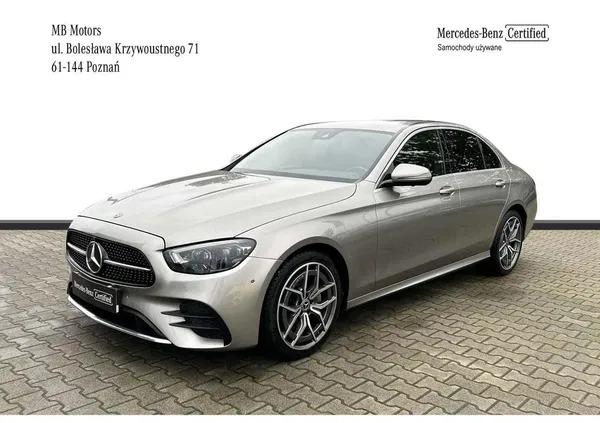 mercedes benz klasa e Mercedes-Benz Klasa E cena 207900 przebieg: 58500, rok produkcji 2020 z Darłowo